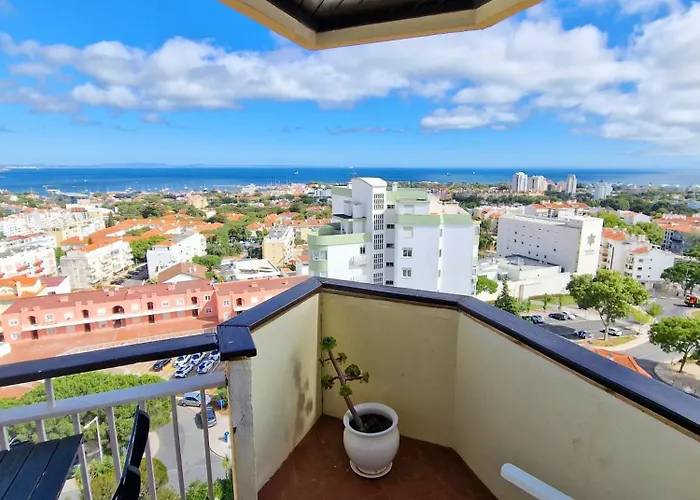 Sea View Apartment Cascais